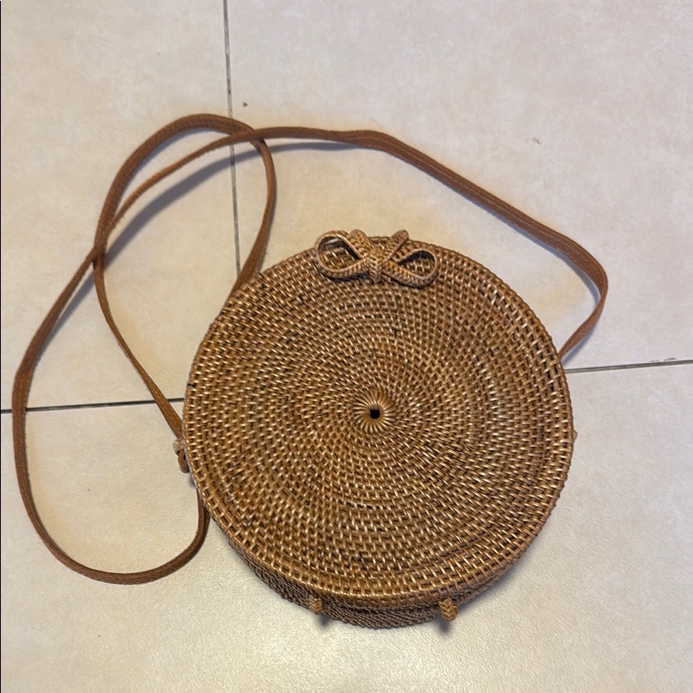 New Round Woven Tan Crossbody Bag Handmade in Mexico